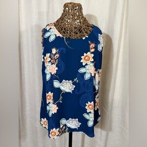 NWT! Chico's Floral Print Blouse - Reversible Print! Chicos Size 2 (Large)
